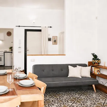 Casa Moderna Con Balcone Giudecca, Ortigia *